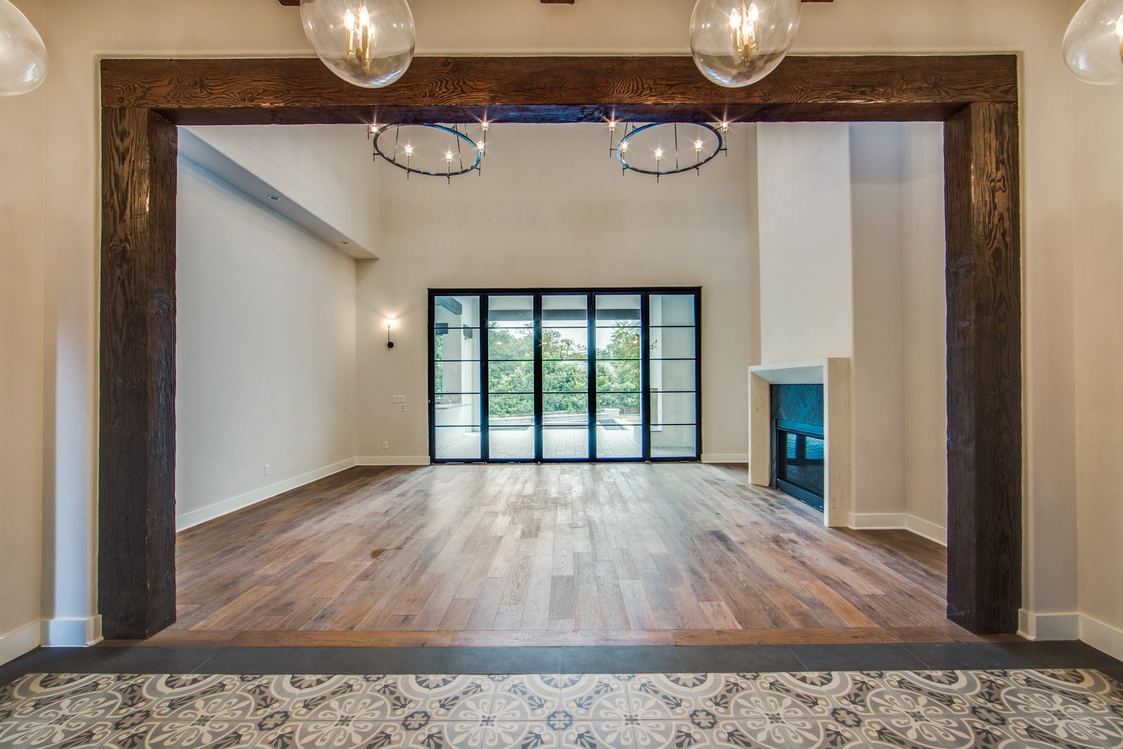Alabaster Residence 8