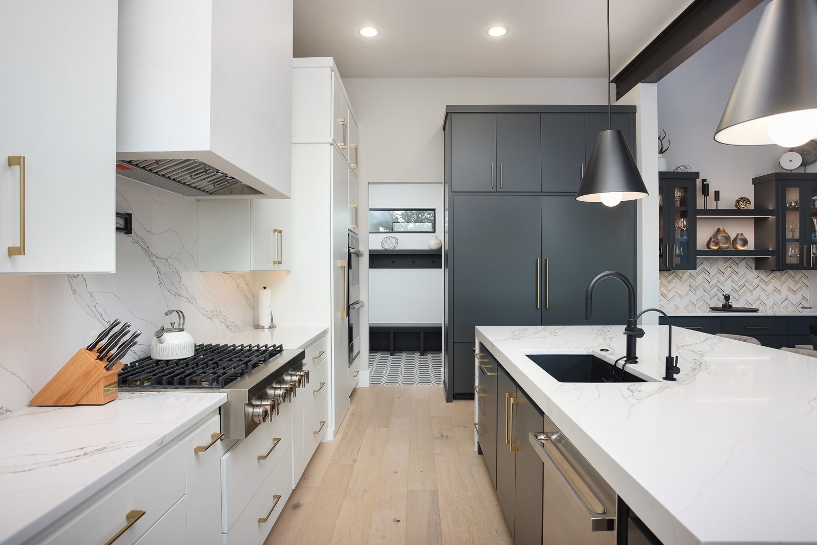 Blackwood Residence 12