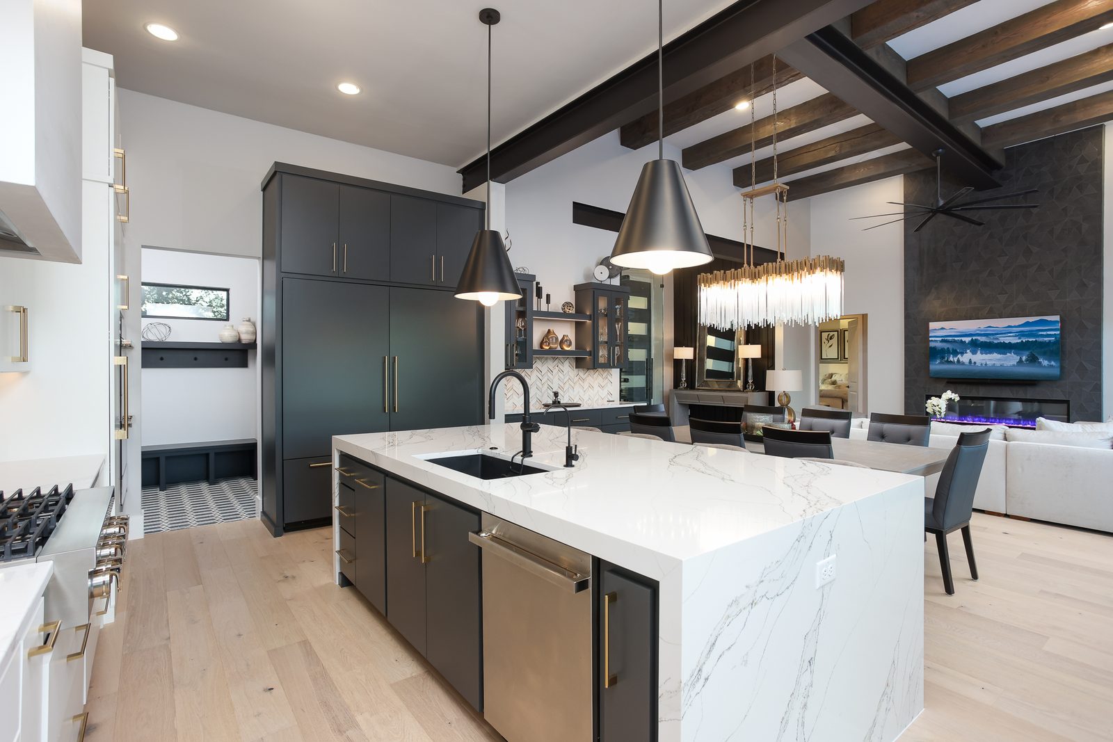 Blackwood Residence 13