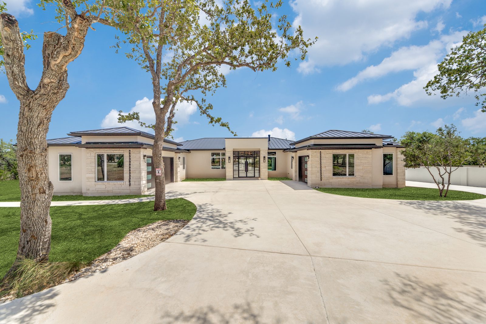 Cedar Ridge Residence 1