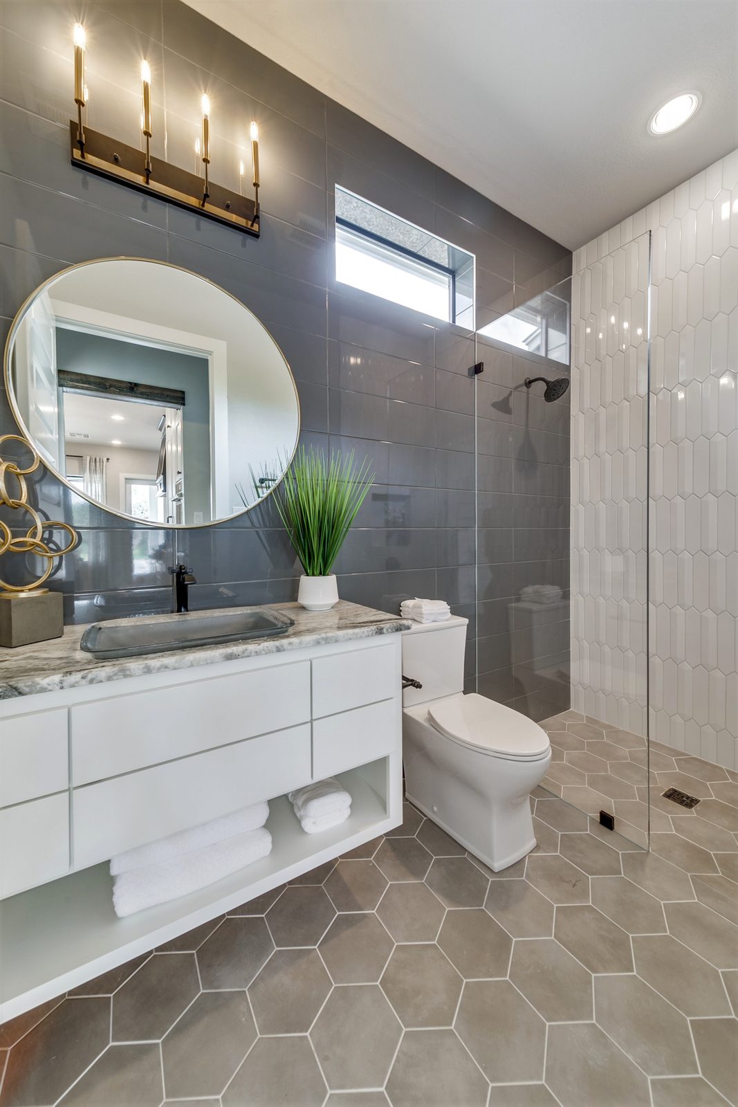 Foxglen Residence 8