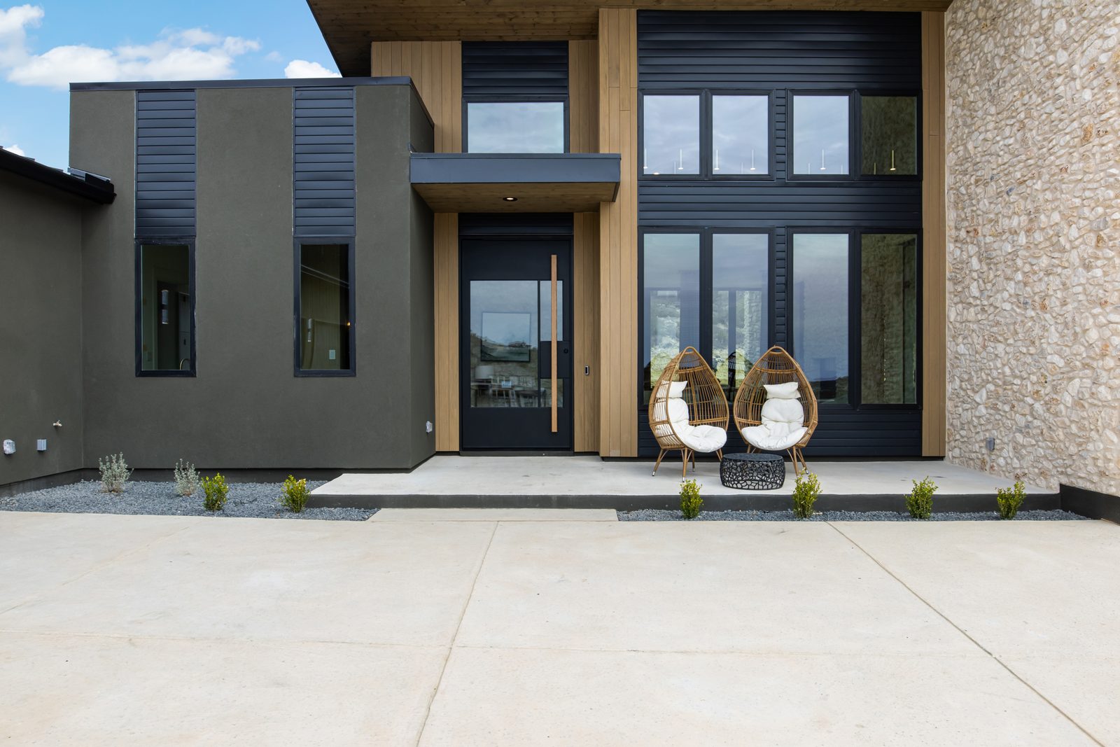 Hill Country Modern 3