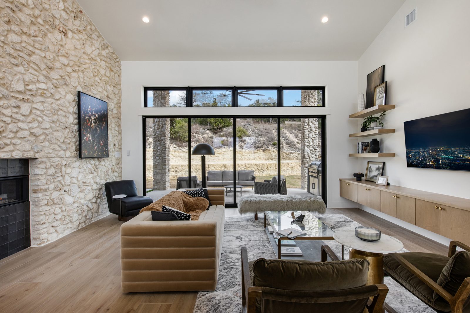 Hill Country Modern 11