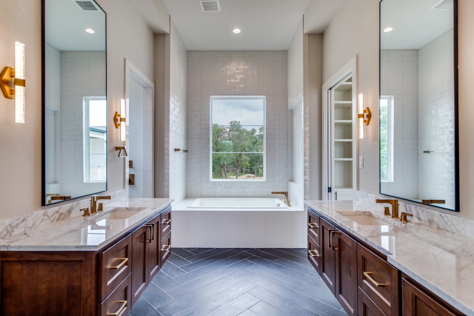 Ironwood Residence 4