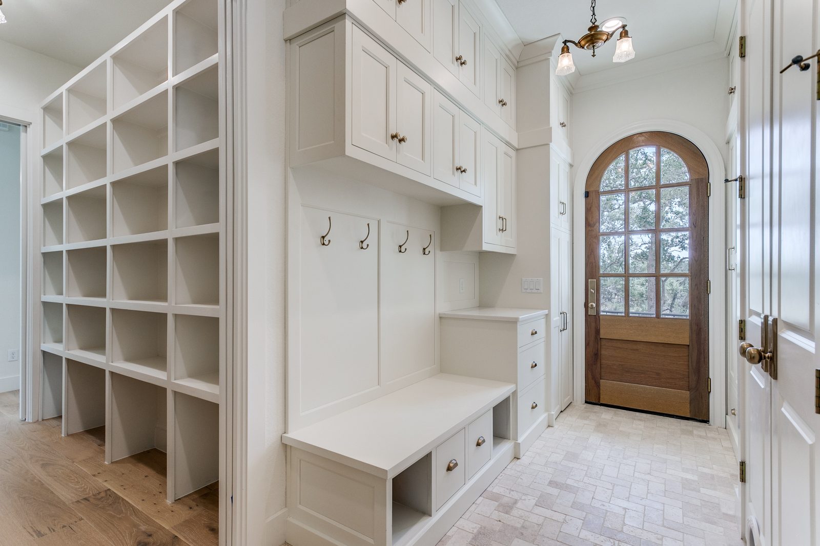 Ridgecrest Residence 8