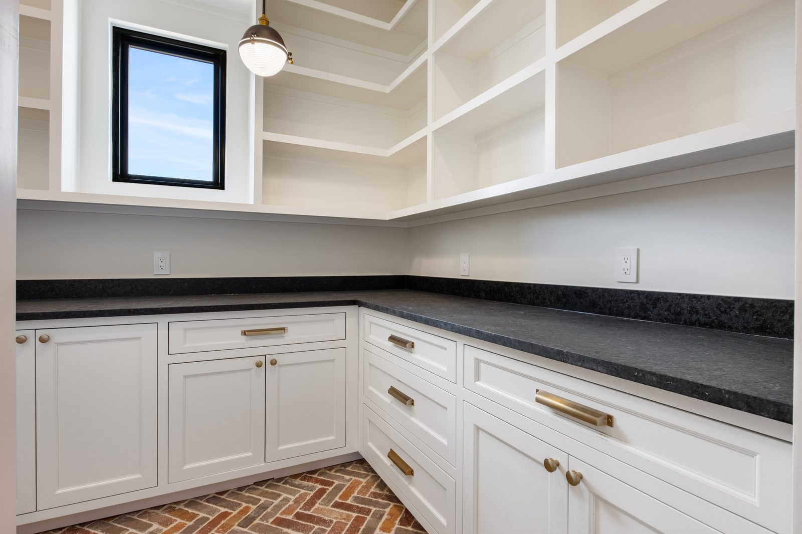 White Oak Residence 11